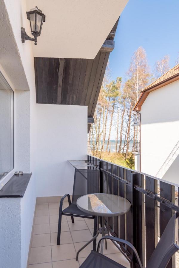 Villa & Domek Maja Sarbinowo Exteriör bild