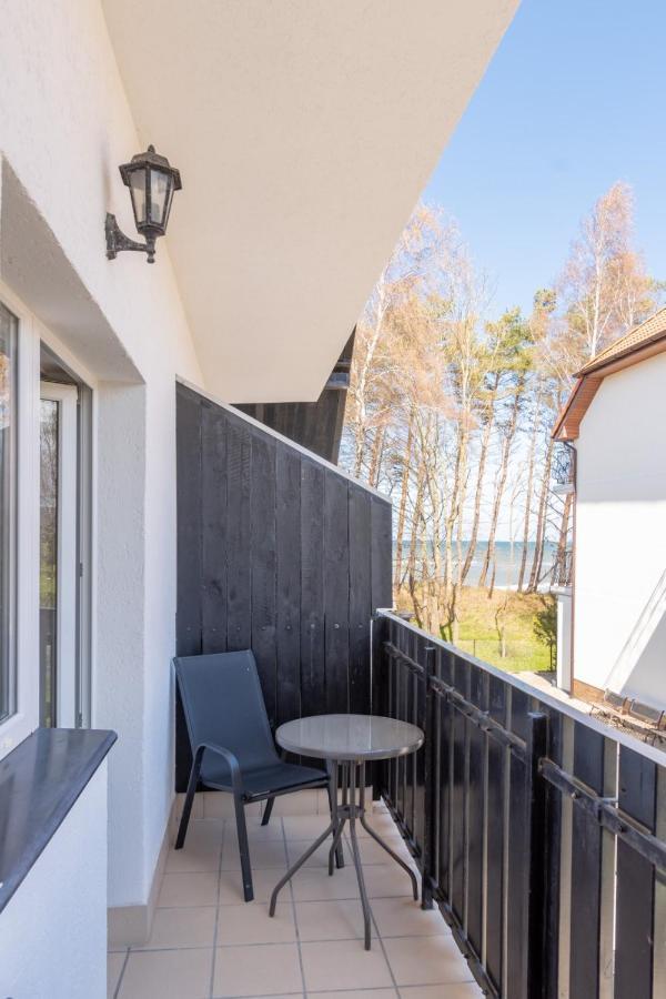 Villa & Domek Maja Sarbinowo Exteriör bild